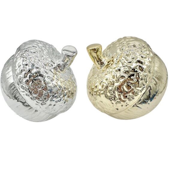 Silver and Gold Acorn-Shaped Decorative Figurines With Textured Finish Autumn - Picture 4 of 7
